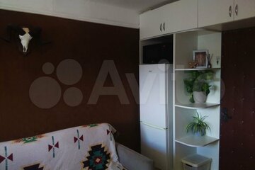 Комната, (всего 1 ком.), 15 м², 5/5 эт.