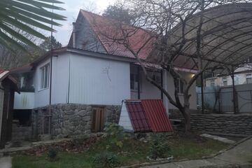 Дом, 120 м², 3 эт.