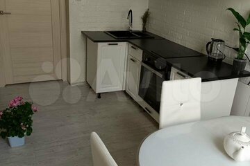 2-к квартира, 37,4 м², 1/9 эт.